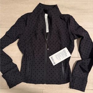 Lululemon Define Cropped Jacket Nulu
Flocked Polka Dot